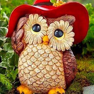 Meet your Posher, Mercedes